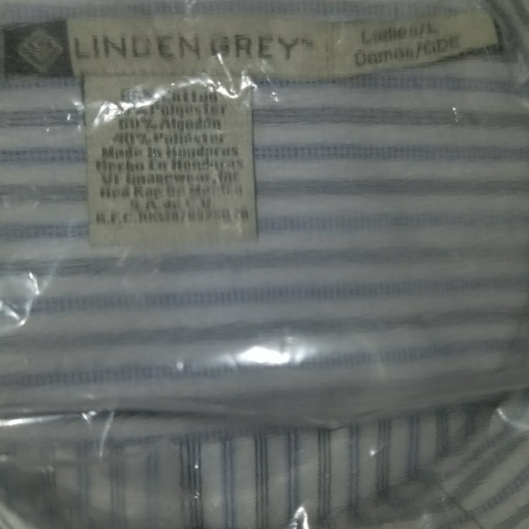 Lot of 3 Professional button front tops - Picture 2 of 3